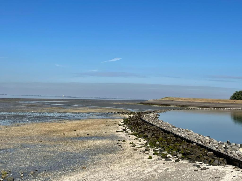 Oosterschelde Lodge Met Veel Privacy En Dicht Bij Het Water Scherpenisse Buitenkant foto